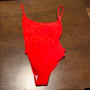 One piece swim suit